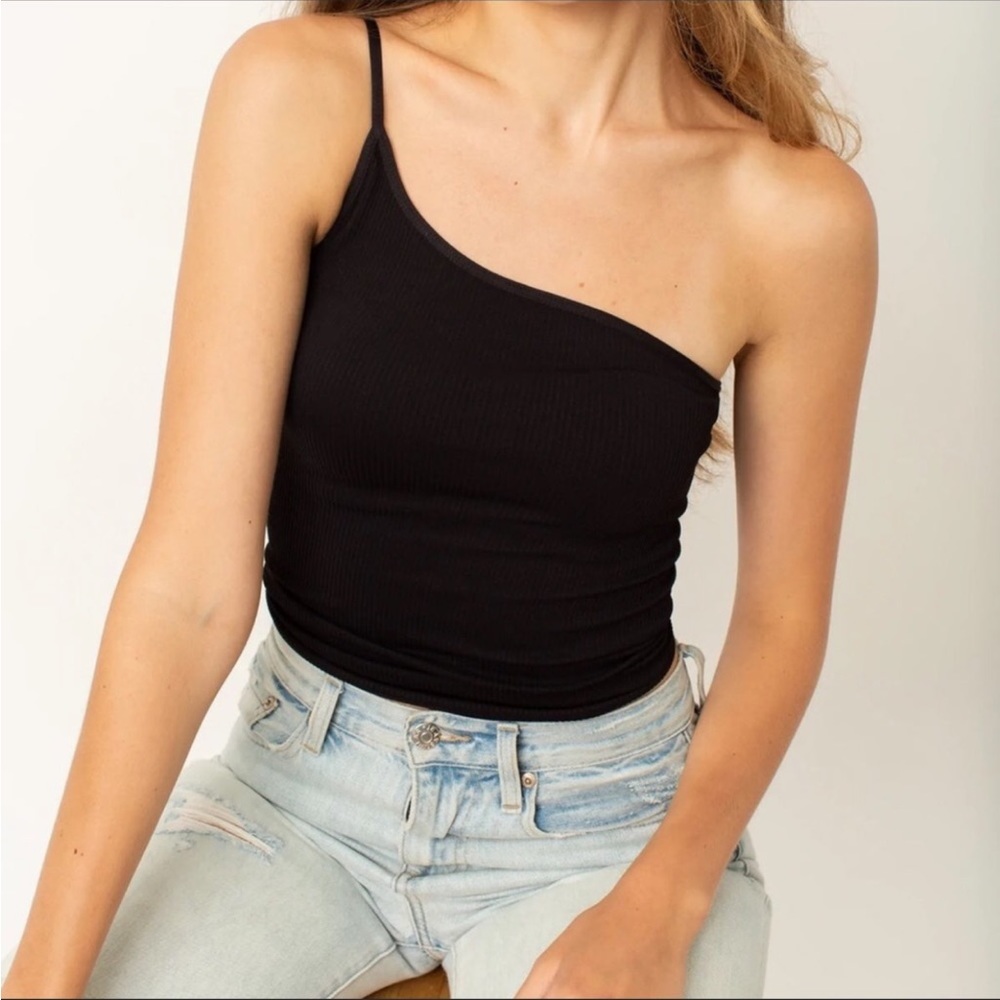 NWT Tarzan Top